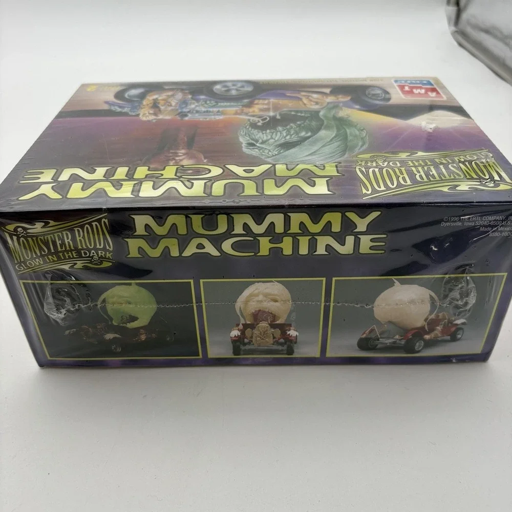 Vintage AMT Ertl Monster Rods Mummy Machine Purple 1/25 Car Model Kit Glow Dark